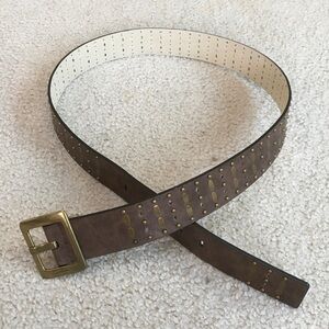 JESSICA SIMPSON/“WHISKEY”wGOLD STUDS BELT & BRASS BUCKLE/NEW